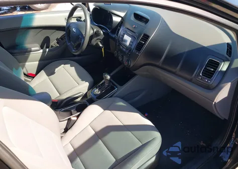 2017 Kia Forte Lx z USA, uszkodzony, nr VIN 3KPFK4A7XHE010089